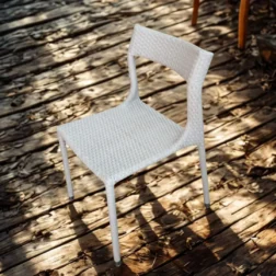 כיסא גינה מעוצב ראטן קלוע EMU ITALY דגם TEBE